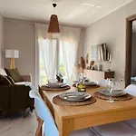 Anemelia Apartament *