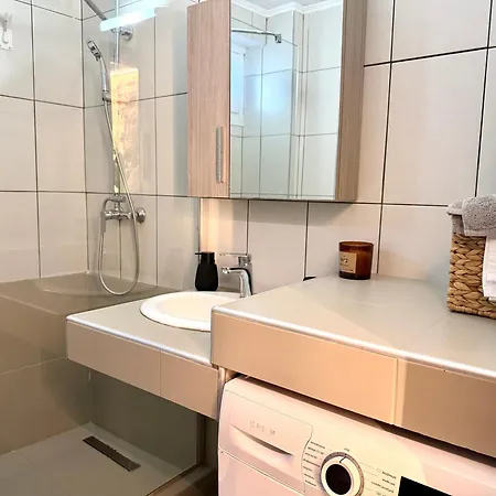 Anemelia Apartament *